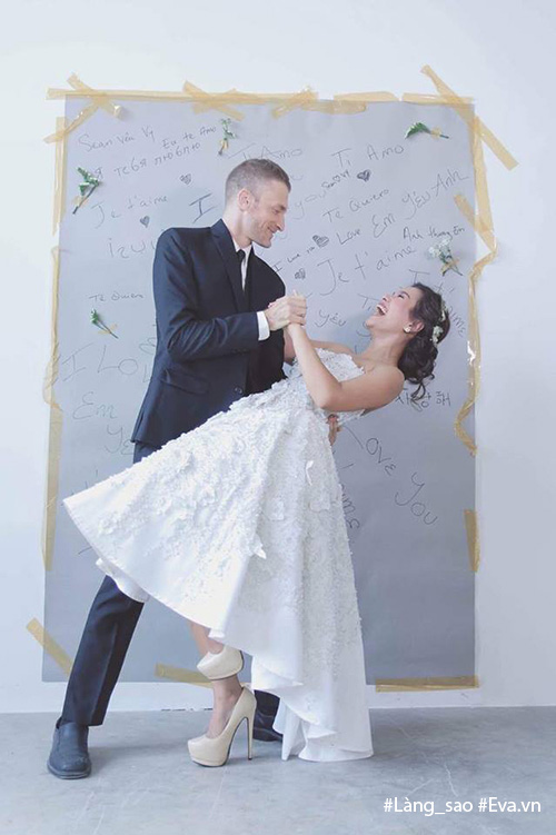 Bố mẹ Phương Vy Idol amp;#34;mắt tròn mắt dẹtamp;#34; khi thấy con gái hôn chồng Tây đắm đuối - 8