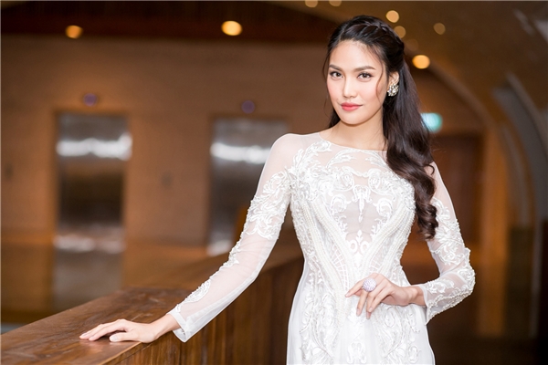 Bị ghét đến mấy trong amp;#34;Tuổi Thanh Xuânamp;#34; thì ngoài đời Nhã Phương vẫn đẹp phát hờn - 7