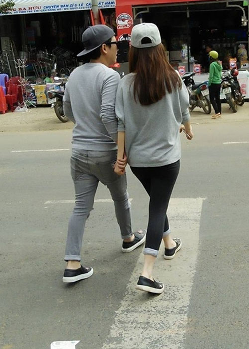 Phục sát đất amp;#34;tàiamp;#34; mặc quần bó sát amp;#34;nghẹt thởamp;#34; của Trấn Thành, Trường Giang - 4