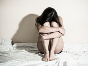 Eva tám - Ám ảnh suốt thời trẻ vì một lần bị sờ xoạng