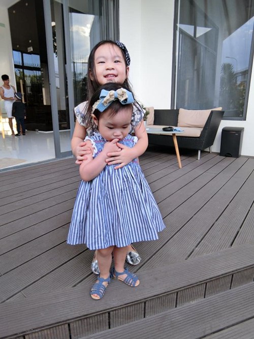 Ngắm cậu út nhà Lý Hải - Minh Hà béo tròn, bụ bẫm cực yêu - 9