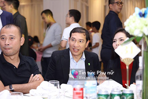 Người yêu Công Lý ân cần hỏi han Thảo Vân trong đám cưới MC Thành Trung - 4