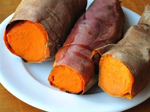 Khoai lang tốt, nhưng ăn theo cách này sẽ rất hại sức khỏe - 1