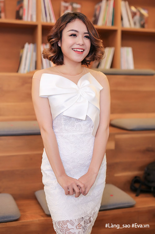 Tình tứ chưa đủ, Quang Đăng bất ngờ bế bổng Thái Trinh khiến ai nấy đều bất ngờ - 1