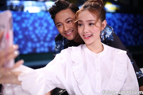 Minh Hằng tươi xinh rạng ngời sánh đôi Quý Bình đi ghi hình - 6