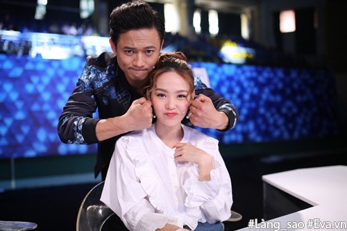 Minh Hằng tươi xinh rạng ngời sánh đôi Quý Bình đi ghi hình - 7