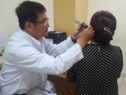 Tin trong nước - Dùng tăm bông ngoáy tai sai cách, người phụ nữ phải nhập viện vì mủ chảy ra ngoài