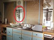 Nhà đẹp - Nhiều người cứ quen tay cất dao kéo thế này thì chỉ có ốm yếu dặt dẹo đến hết đời