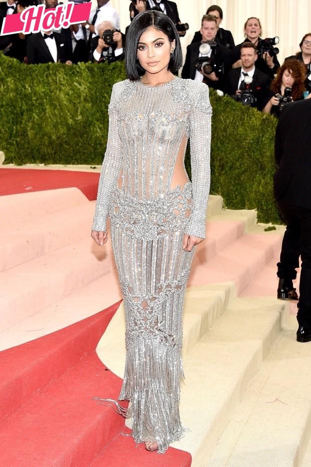 Bảng phong thần phong cách xấu - đẹp 2018 sẽ gọi tên những ai? - 12