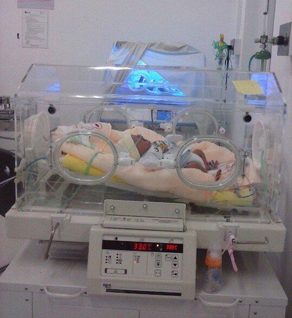 Niềm hạnh phúc đầu năm của mẹ Thanh Hóa từng sinh con chỉ nặng 9 lạng lại bị thủng ruột - 4
