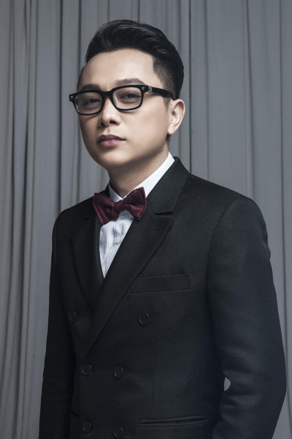 NÓNG: Sau Katy Perry và Rihanna, lại một ca sĩ quốc tế nữa chọn đồ Công Trí biểu diễn - 3