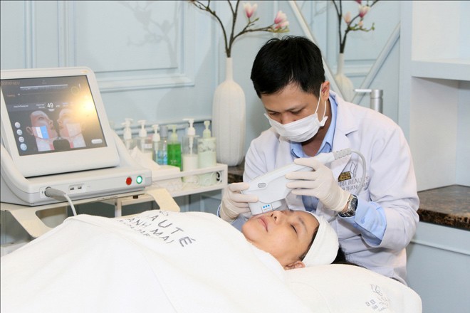 NSƯT Phượng Loan: Làm đẹp để cống hiến - 2