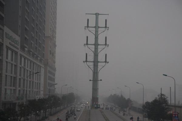 Sương mù bao trùm Hà Nội suốt ngày làm việc đầu tiên của năm 2018 - 5