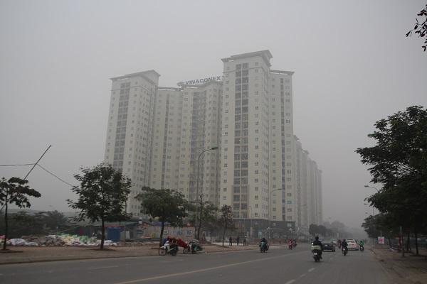 Sương mù bao trùm Hà Nội suốt ngày làm việc đầu tiên của năm 2018 - 15