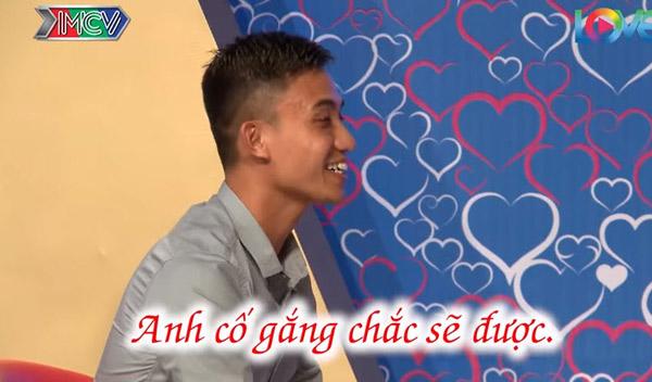 Soái ca khiến chị em xin làm bạn gái, khi lên sóng lại bị bạn nữ từ chối bấm nút - 12