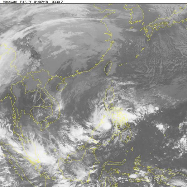 Tối 2/1, áp thấp nhiệt đới vào biển Đông, Nam Bộ nguy cơ hứng cơn bão đầu tiên năm 2018 - 1