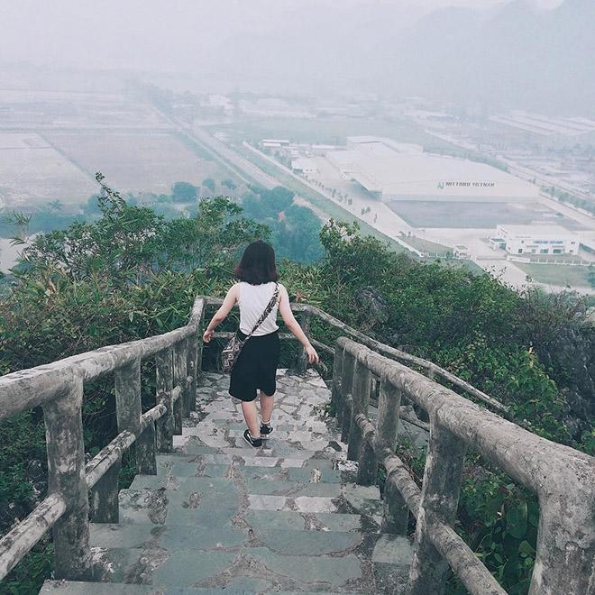 Khám phá núi Cấm và tượng Phật Di Lặc khổng lồ ở An Giang - 4