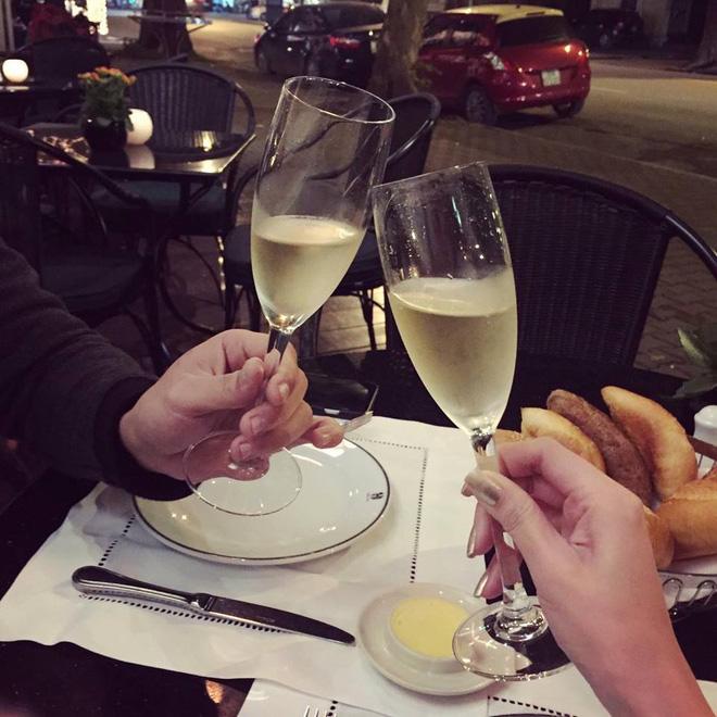 Đường tình “lắt léo” của 2 nữ MC Café Sáng: Hoàng Linh, Minh Hà - 6