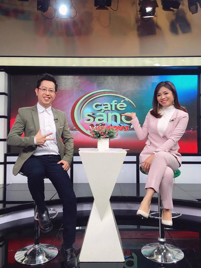 Đường tình “lắt léo” của 2 nữ MC Café Sáng: Hoàng Linh, Minh Hà - 11