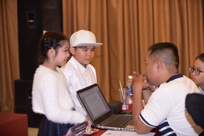 amp;#34;Mẹ Cámamp;#34; Huỳnh Lập bất ngờ ngồi ghế nóng chương trình từng từ chối danh hài Trấn Thành - 3