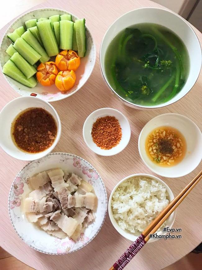 Mâm cơm đầy ắp của cô nàng FA khiến những ai có gia đình cũng phải ghen tị - 8
