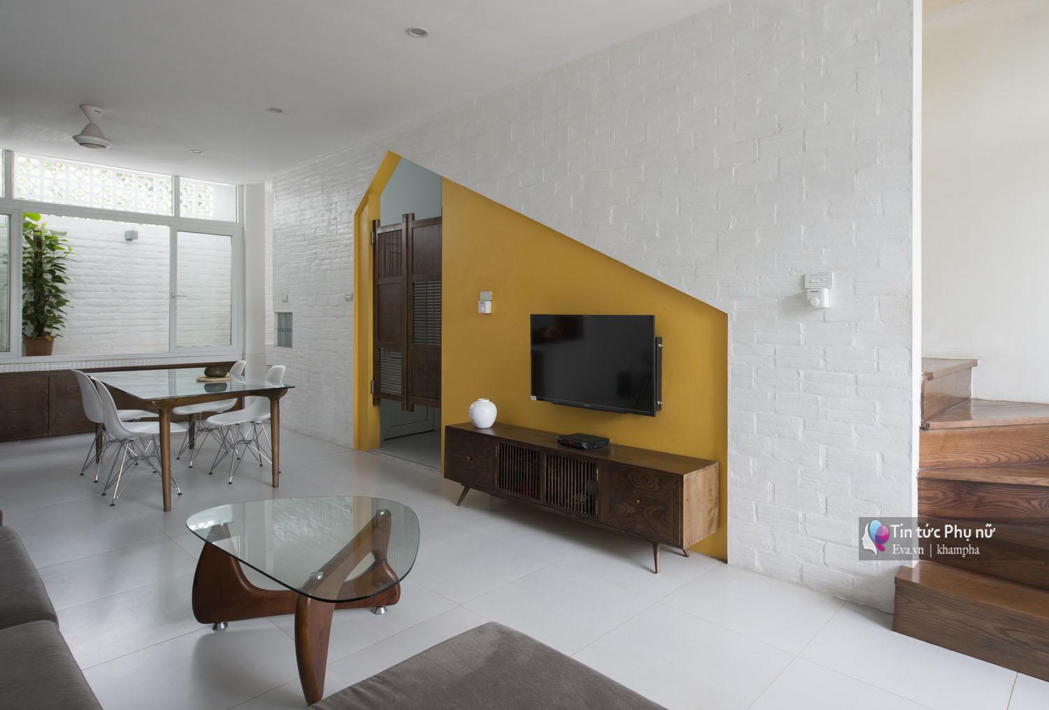 Khoe nhà: Ngôi nhà màu trắng đẹp như mơ vùng ngoại ô Hà Nội - 9