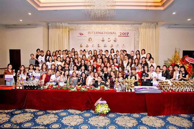 amp;#34;Cuộc thi nối mi Thế giới tại Việt Nam 2017amp;#34; dành cho những nghệ nhân ngành nối mi - 1