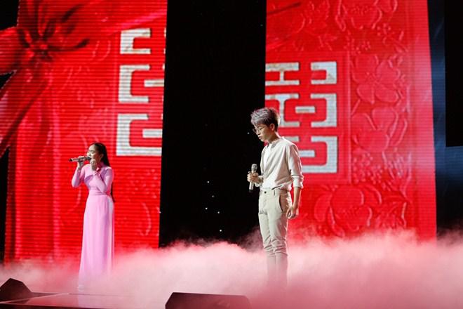 Cặp đôi hoàn hảo: Bé Thiện Nhân lớn phổng phao bất ngờ, ra dáng thiếu nữ bên Đức Phúc - 4