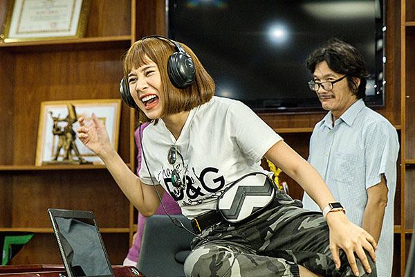 Sau lùm xùm tình ái với Minh Luân, Hồ Bích Trâm lột xác thành cô nàng tomboy - 5