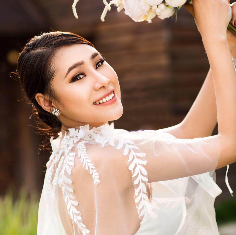 Sau lùm xùm tình ái với Minh Luân, Hồ Bích Trâm lột xác thành cô nàng tomboy - 1