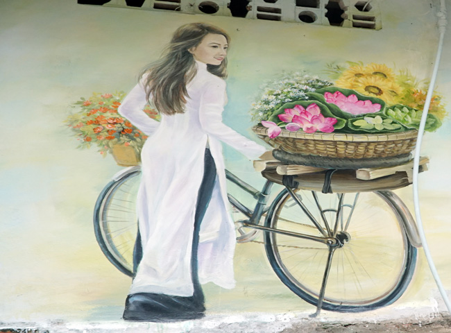 Tranh 3D đẹp mê hồn trong khu tập thể Pháo Đài Láng - 9