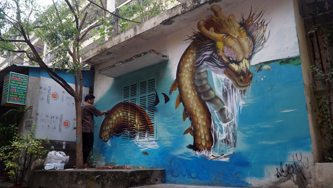 Tranh 3D đẹp mê hồn trong khu tập thể Pháo Đài Láng - 10