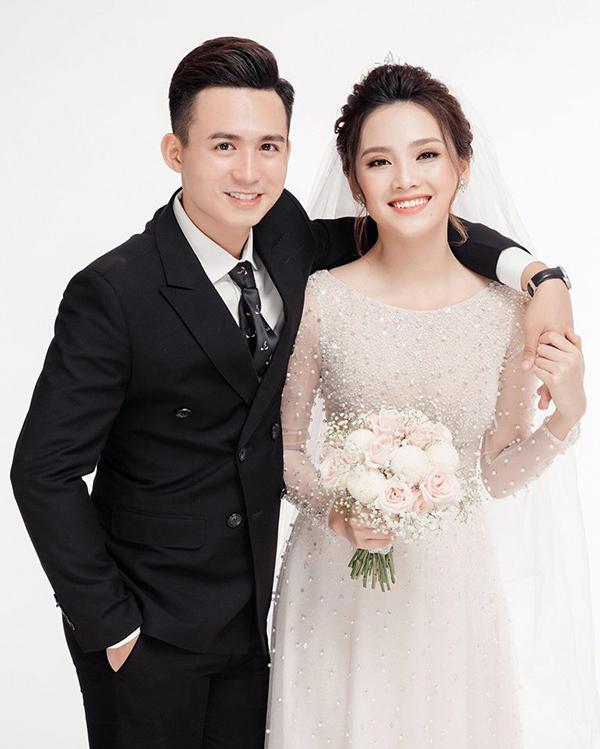 amp;#34;Hoa hậu khả áiamp;#34; yêu amp;#34;Hotboy cảnh sátamp;#34;, ảnh cưới phông trắng vẫn đẹp hết phần thiên hạ - 7