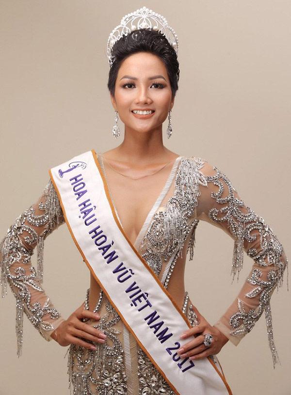 Tổ ấm của các Hoa hậu Việt trước đăng quang: người giản dị đơn sơ, người cao sang bất ngờ - 1