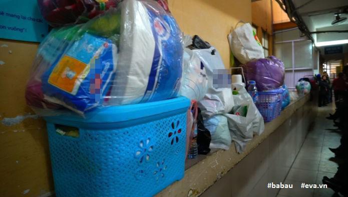 Đi đẻ ngày lạnh buốt: Tiếng khóc con chào đời xua tan mọi giá rét ngoài kia - 3