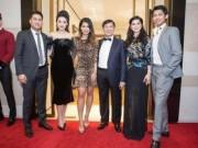 Giải trí - Giữa tin đồn hẹn hò, Tú Anh công khai xuất hiện cùng cả gia đình Phillip Nguyễn