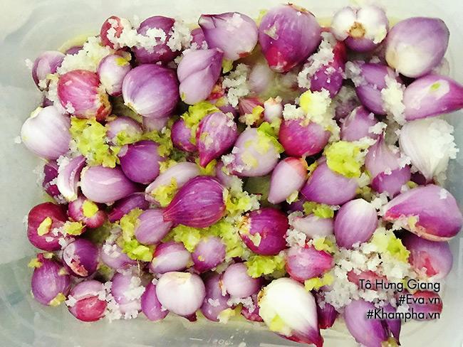 Cách muối hành tím kiểu Miền Nam chua ngọt, không bị hăng - 4