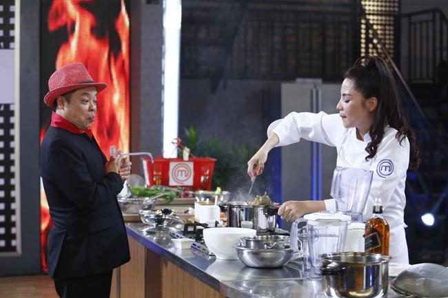 Vua đầu bếp Kiwi Ngô Mai Trang: amp;#39;Tôi âm thầm chuẩn bị 3 năm để có ngày vinh quangamp;#39; - 2