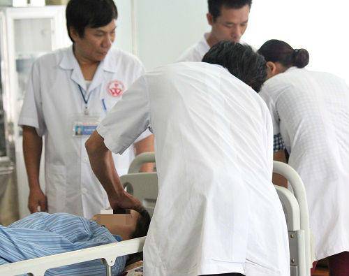 Giới trẻ liên tiếp nhập viện do nghiện facebook, bác sĩ chỉ ra những dấu hiệu cần đi khám ngay - 4