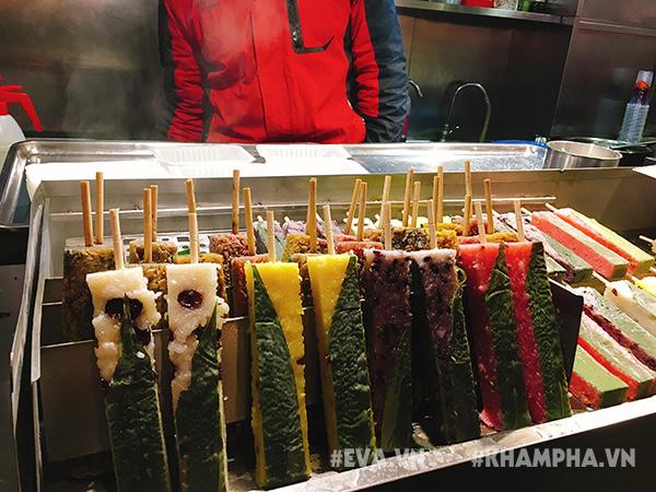 “Lạc lối” trong thiên đường món ăn ở chợ đêm Bắc Kinh - 14