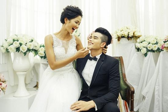 Rò rỉ ảnh cưới của Tân Hoa hậu Hoàn vũ Việt Nam Hamp;#39;Hen Niê và sự thật phía sau - 4