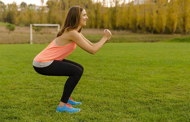 Squat nghe thì đơn giản nhưng chưa chắc bạn đã tập đúng cách! - 5