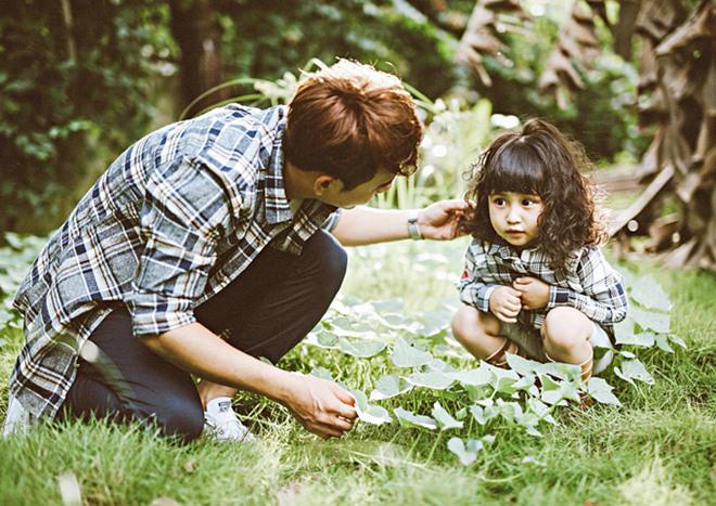 Con gái 5 tuổi xinh như thiên thần của amp;#34;bố đơn thânamp;#34; Ưng Đại Vệ - 4