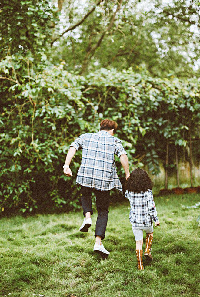 Con gái 5 tuổi xinh như thiên thần của amp;#34;bố đơn thânamp;#34; Ưng Đại Vệ - 5