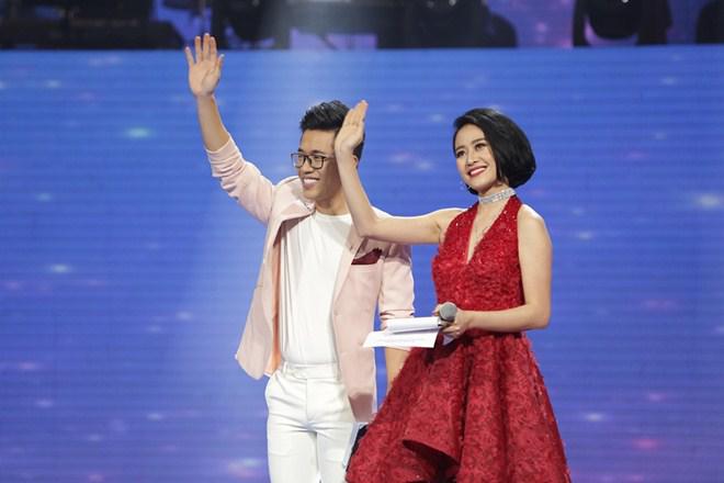 Hòa Minzy, Giang Hồng Ngọc ôm lấy nhau khi được vào Chung kết Cặp đôi Hoàn hảo - 18