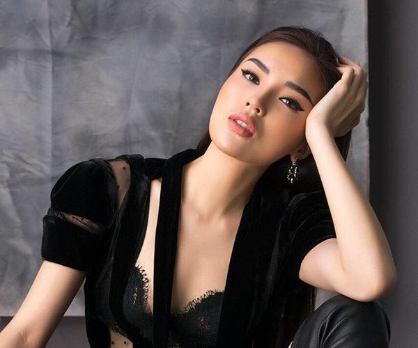 Qua rồi cái thời má đỏ môi hồng, Kỳ Duyên bây giờ chỉ thích make up thế này thôi! - 11