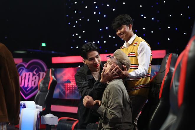 Chàng ca sĩ nghẹn ngào từ chối cô gái khiến anh amp;#34;say nắngamp;#34; ngay từ lần đầu gặp gỡ - 3