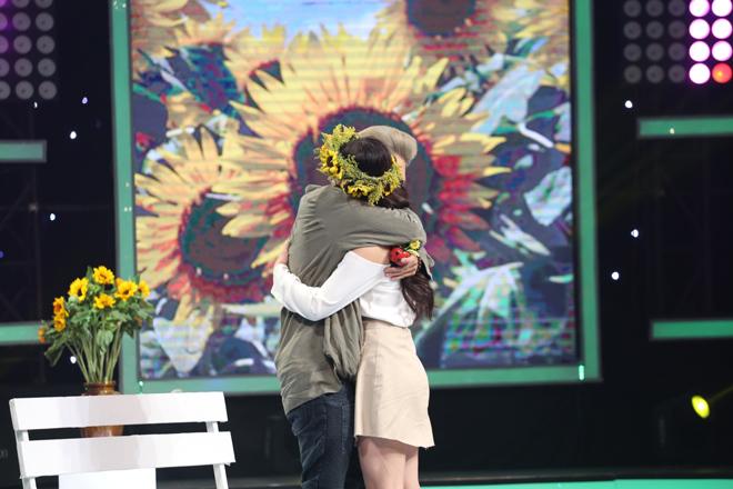 Chàng ca sĩ nghẹn ngào từ chối cô gái khiến anh amp;#34;say nắngamp;#34; ngay từ lần đầu gặp gỡ - 6