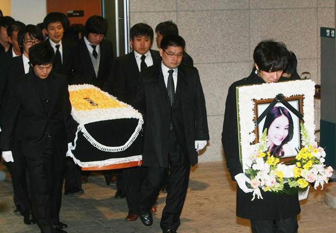 Thêm tình tiết gây phẫn nộ về vụ án nữ diễn viên amp;#34;Vườn sao băngamp;#34; tự tử 9 năm trước - 3