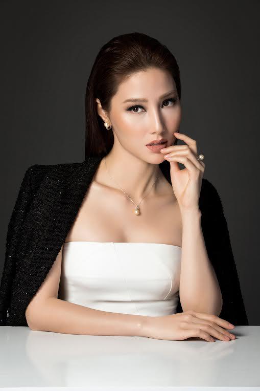 Vừa đăng quang, Á hậu Mâu Thuỷ đã đọ dáng nóng bỏng với Diễm My - 5